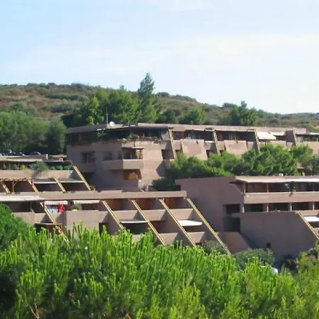 Family In Near Sea Апартаменты Ольбия