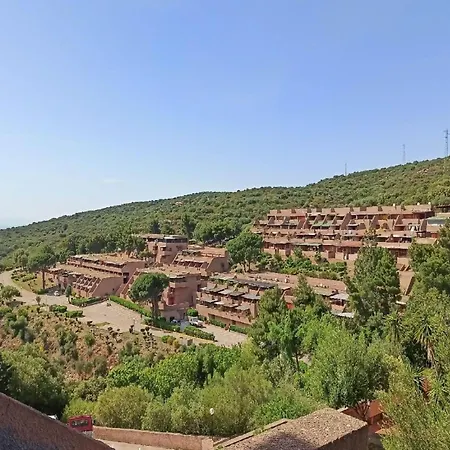 Appartement Family In Near Sea